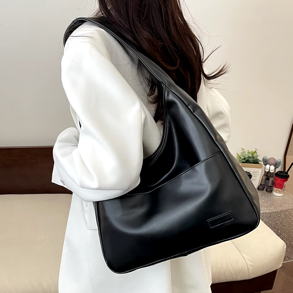 Grace Shoulder Bag