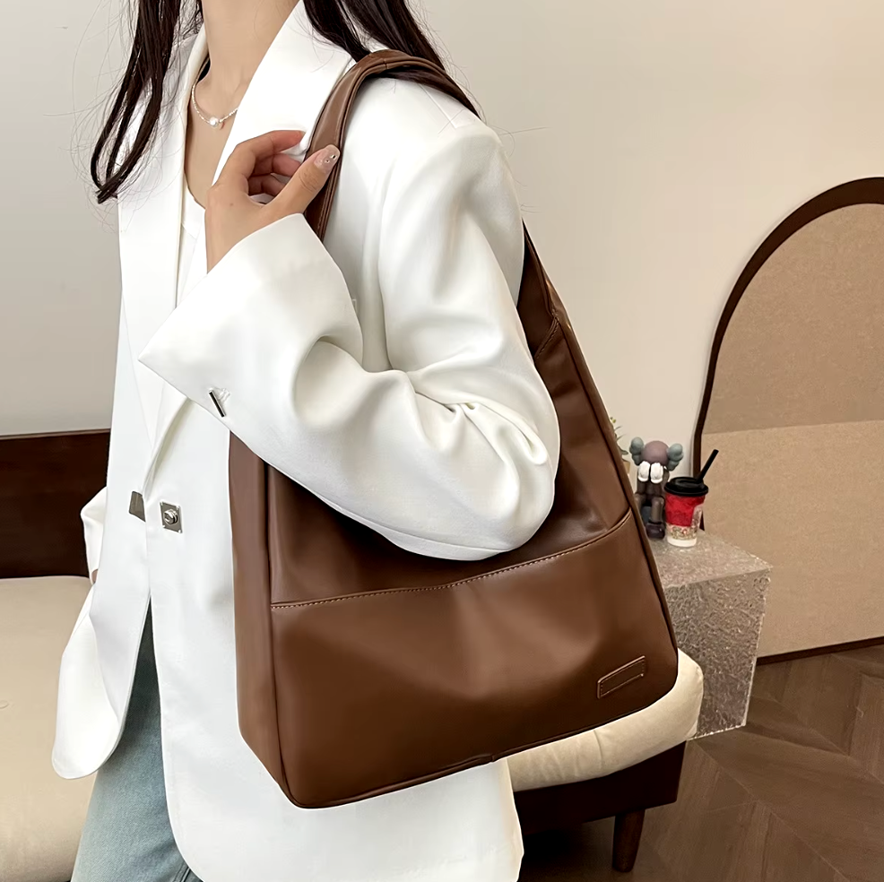 Grace Shoulder Bag